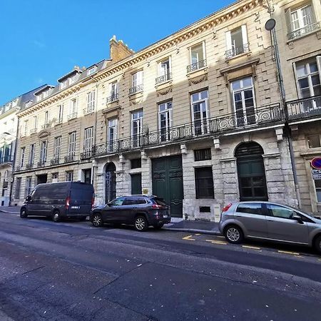 Le Fuschia Lägenhet Rouen Exteriör bild